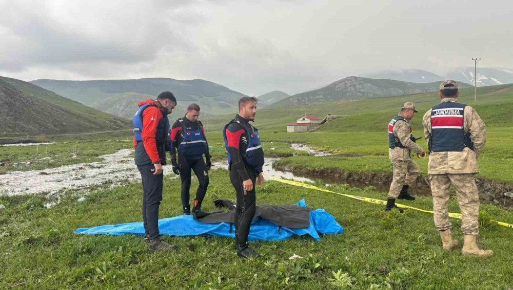 Sabah Evinden Ayrılmıştı.. Ardahan’da Kayıp Kadının Cansız Bedeni Derede Bulundu!