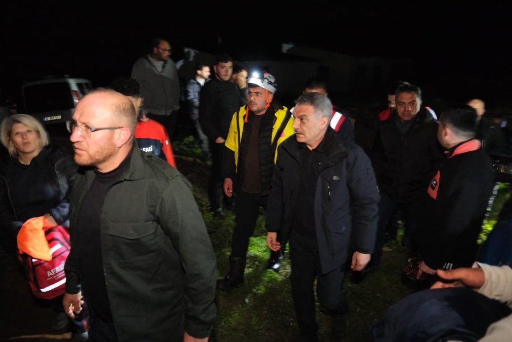 Yozgat’ta 3 Yaşındaki Aybüke Kayboldu.. Ekipler Gece Boyunca Seferber Oldu!