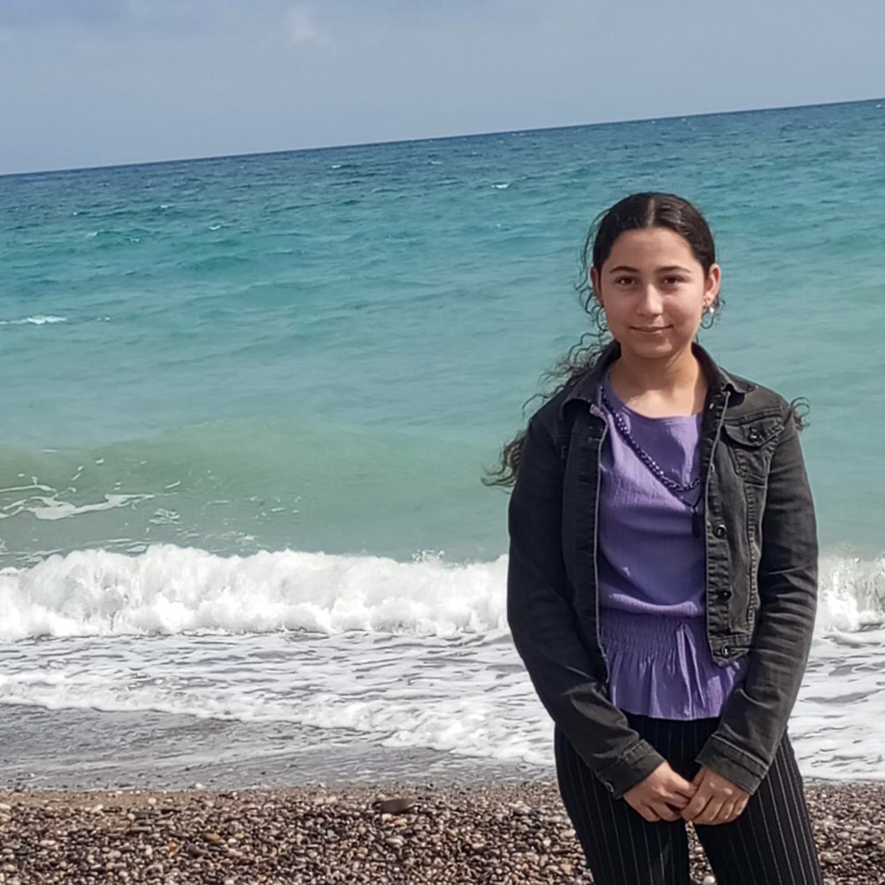 2 Gündür Haber Alınamıyor.. Antalya’da Yasemin Bolat İçin Arama Çalışması!