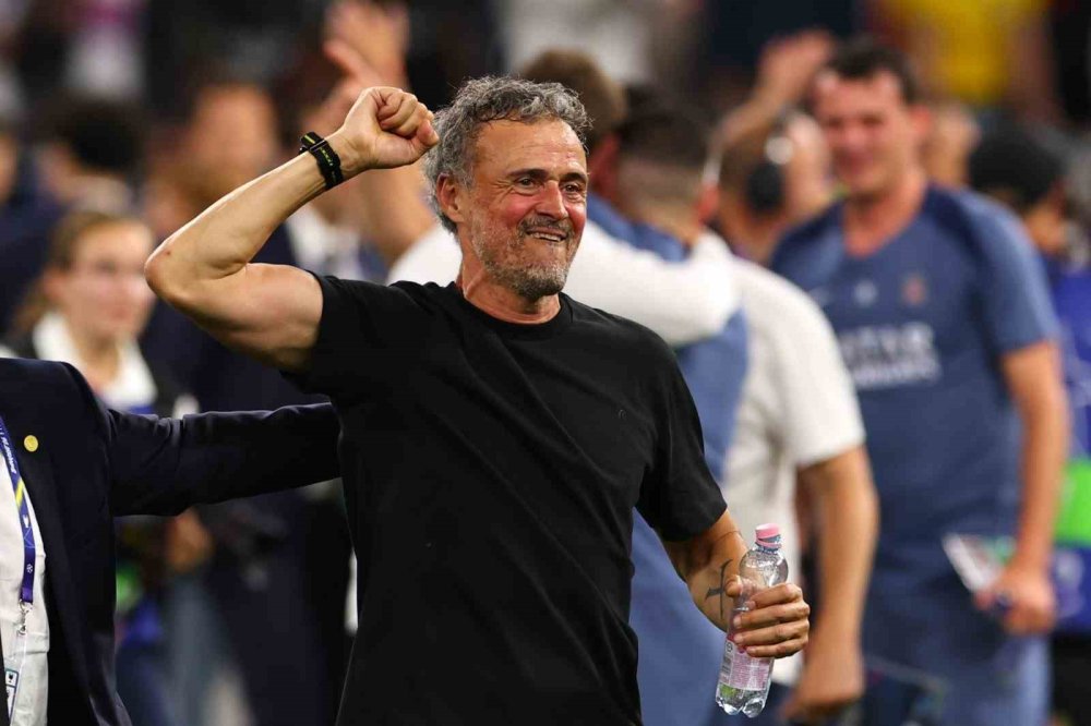 Paris Saint-germain, Üst Üste 2. Kez Şampiyonlar Ligi Şampiyonu