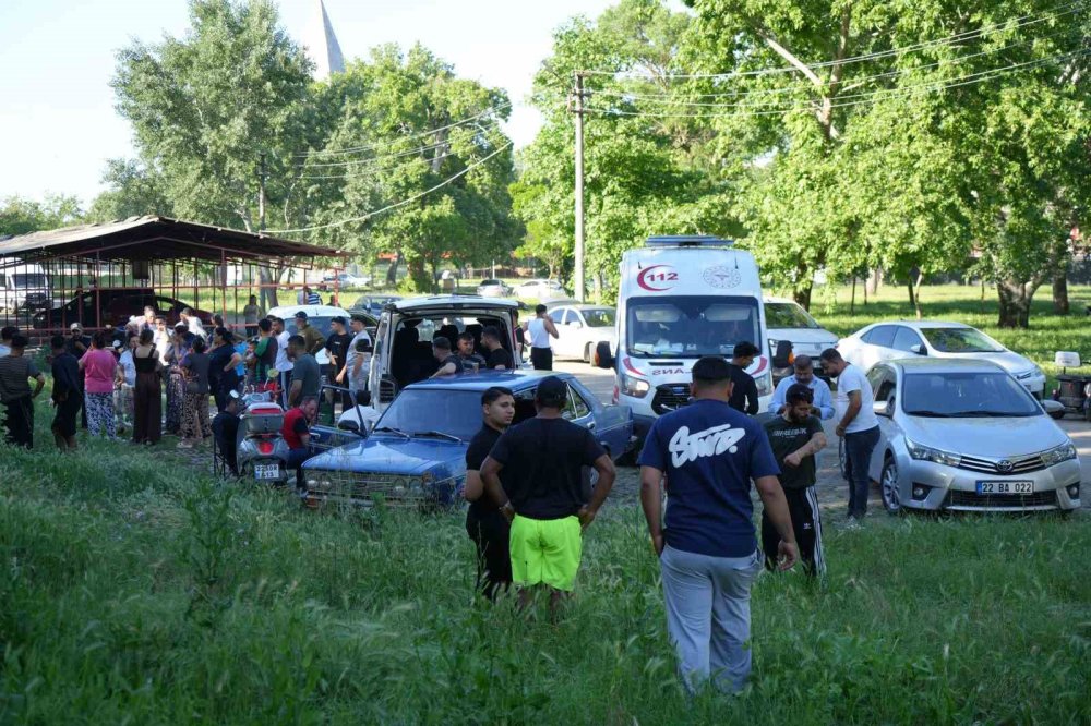 4 Gündür Haber Alınamıyordu.. Tunca Nehri’nde Bulunan Cesetlerin Kimlikleri Belirlendi!