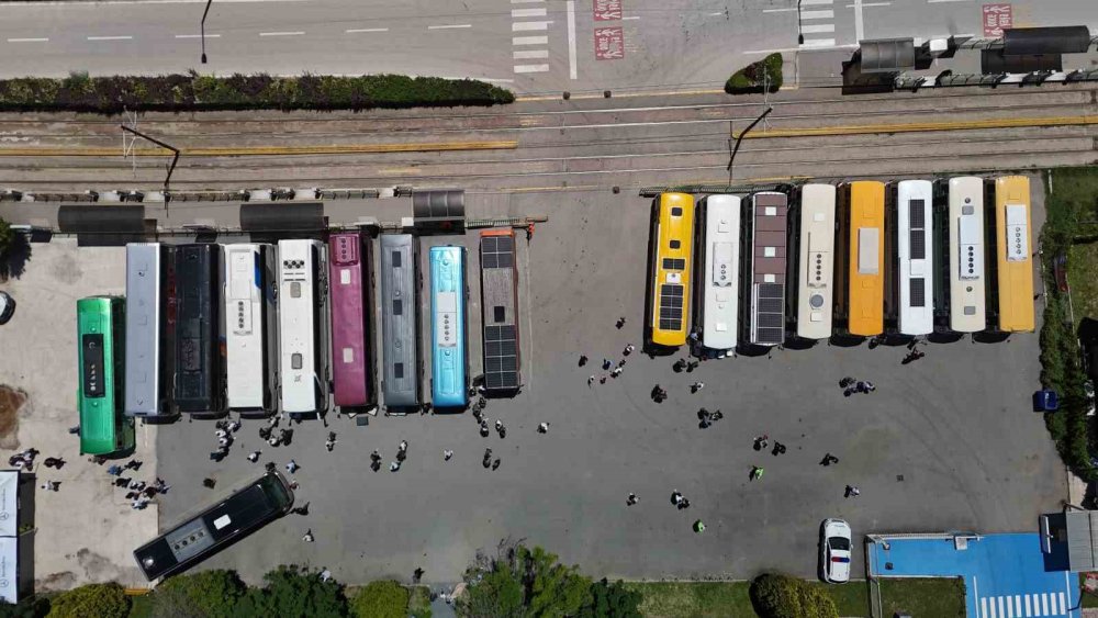 Türkiye’nin Dört Bir Yanından Gelen Klasik Otobüsler Eskişehir’de Buluştu
