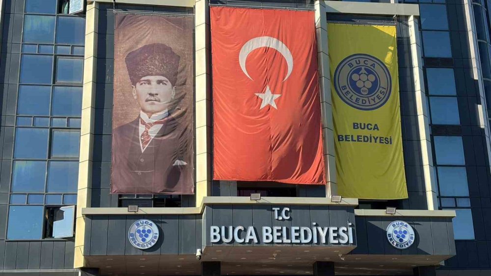 İzmir’de CHP’li Belediyeye Yolsuzluk Soruşturması.. 6 İlde Eş Zamanlı Operasyon!