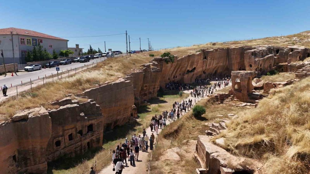 Tarihi Kent Mardin, Bayramda Turistlerin Gözdesi Oldu