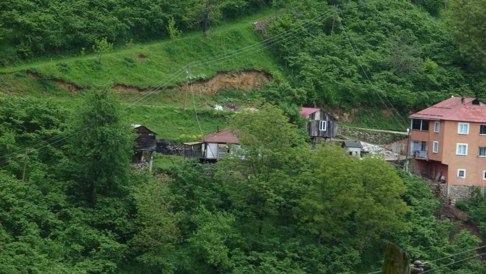 Giresun’da Heyelan Riski Nedeniyle Toplam 33 Konut Tahliye Edildi