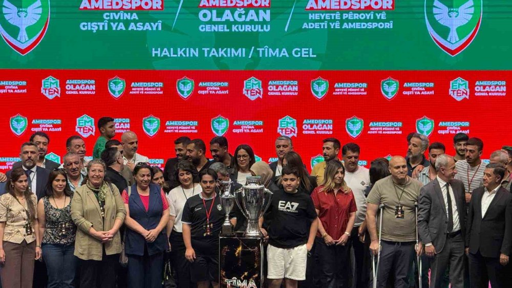Nahit Eren: 