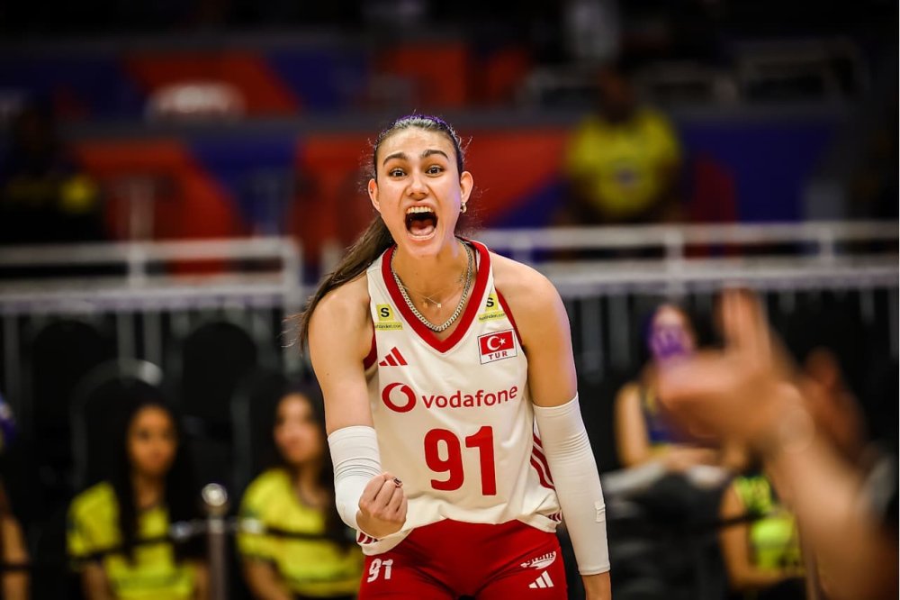 A Milli Kadın Voleybol Takımı, Milletler Ligi’ne Galibiyetle Başladı