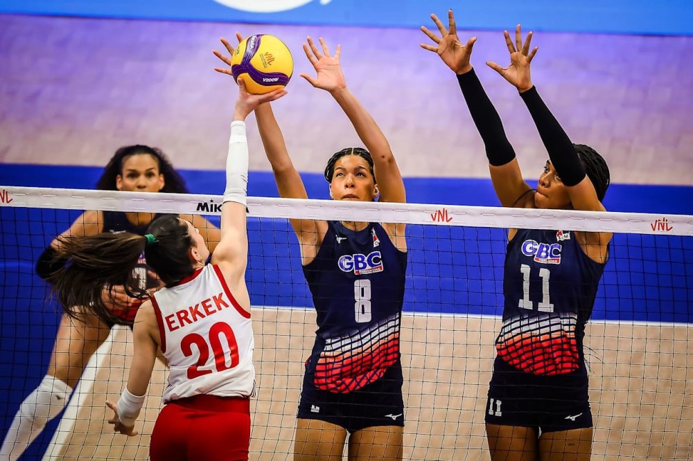 A Milli Kadın Voleybol Takımı, Milletler Ligi’ne Galibiyetle Başladı