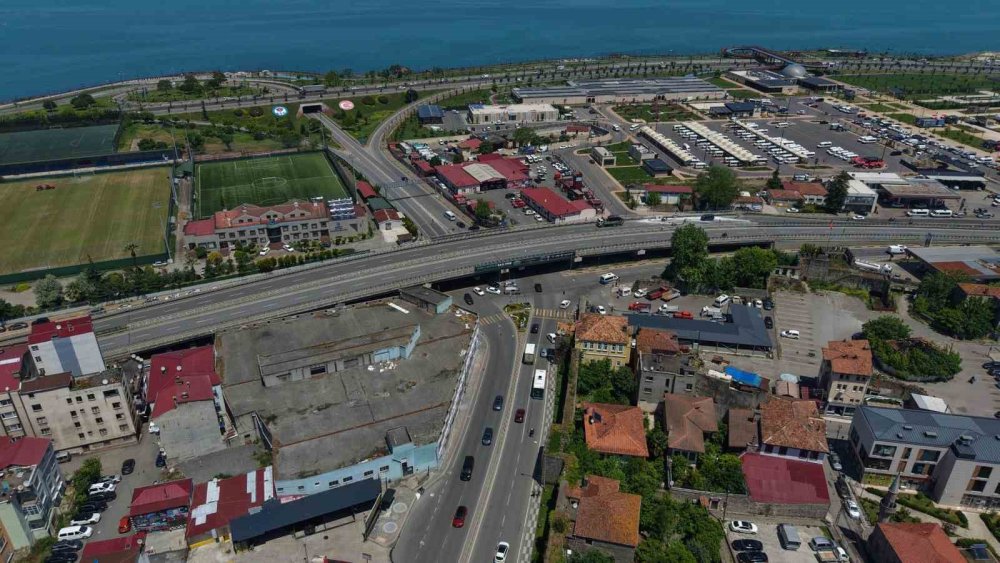 300 Milyonluk Viyadük İçin Yıkım Kararı.. Trabzon'da Tartışmalar Yeniden Alevlendi!