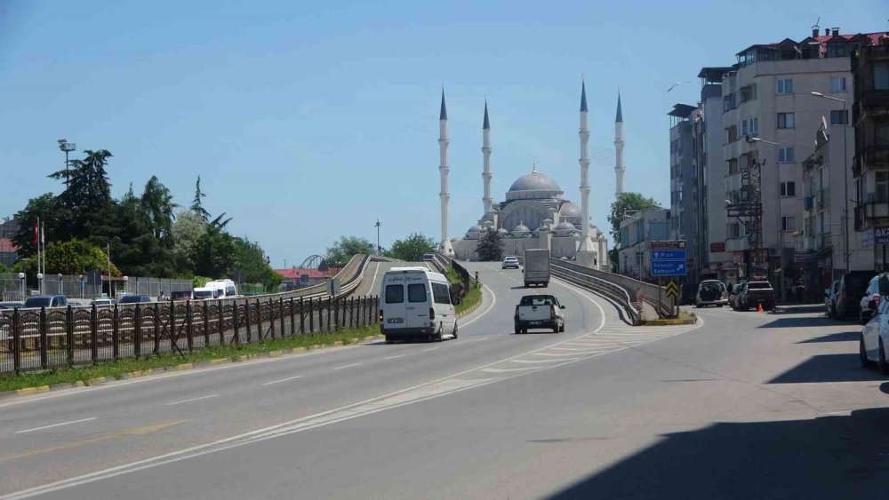 300 Milyonluk Viyadük İçin Yıkım Kararı.. Trabzon'da Tartışmalar Yeniden Alevlendi!