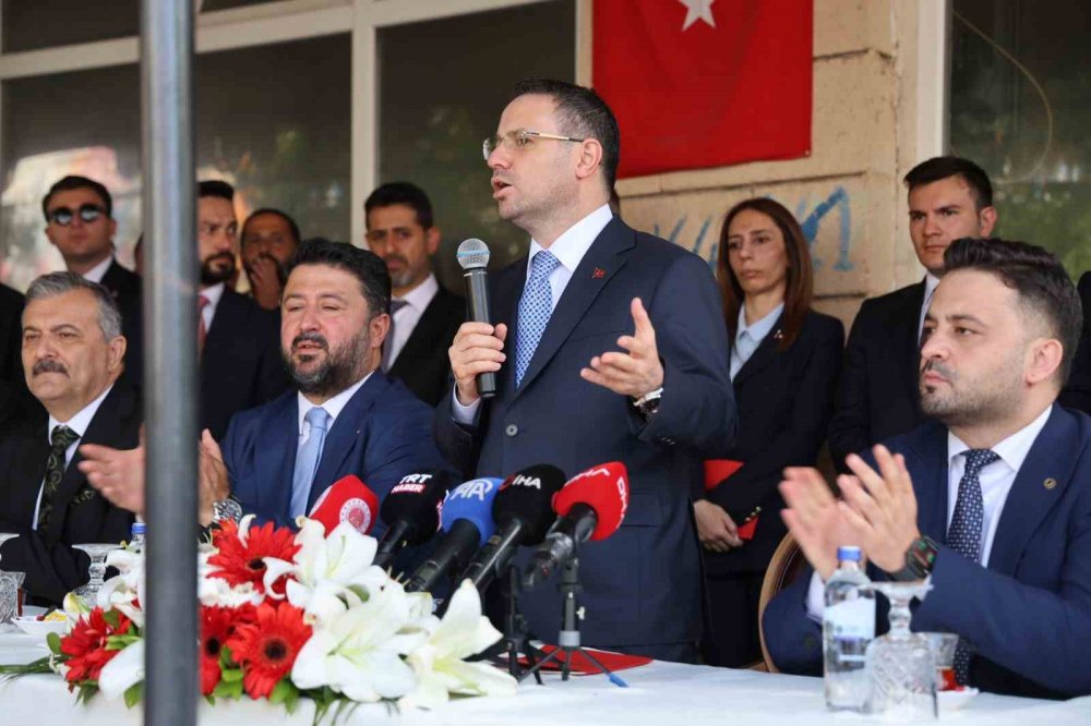 DEM Parti ile AK Parti Meclis'te Buluştu.. Çerçeve Yasa Taslağı Masaya Geldi!