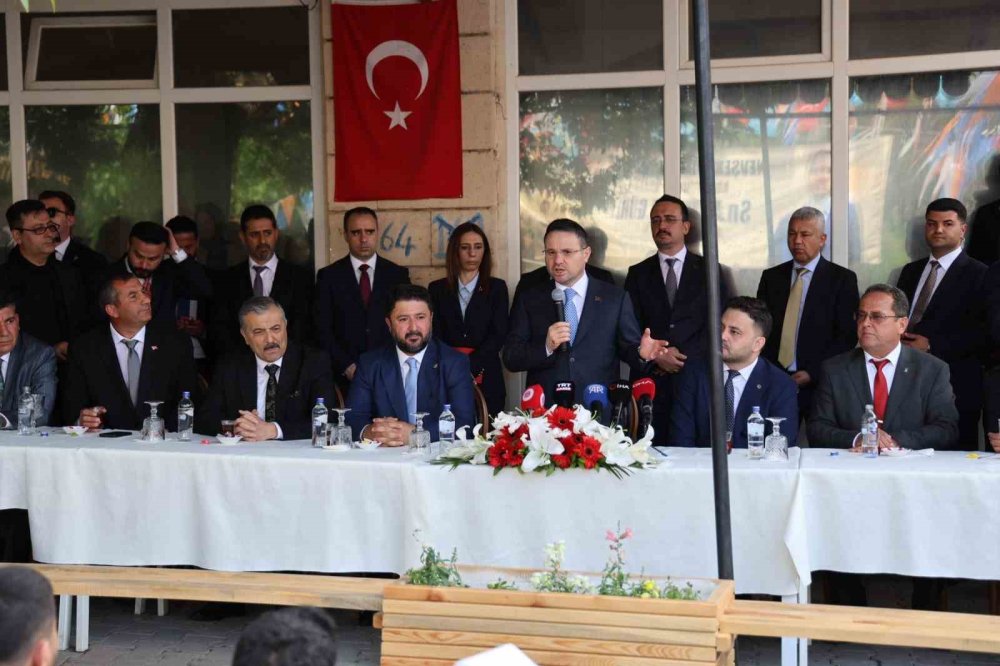 DEM Parti ile AK Parti Meclis'te Buluştu.. Çerçeve Yasa Taslağı Masaya Geldi!