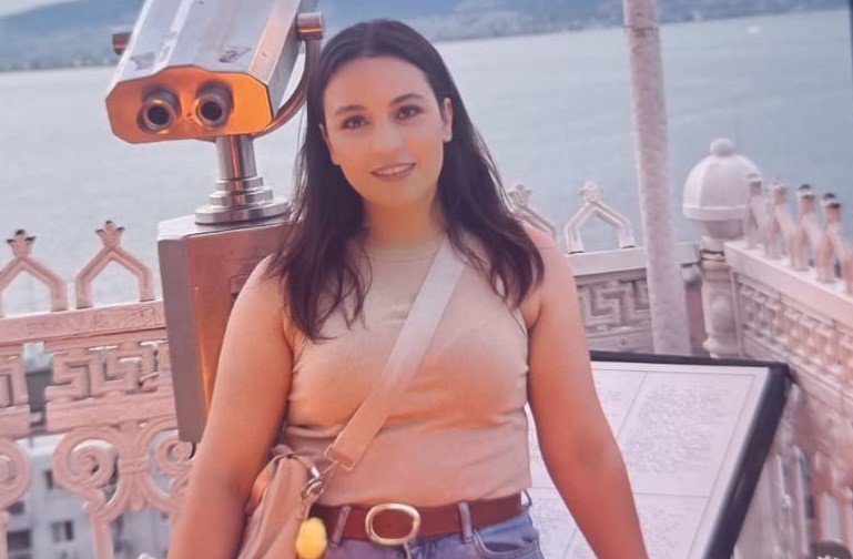 Şırnak'ta Acı Olay.. 28 Yaşındaki Hemşire Evinde Hayatını Kaybetti!