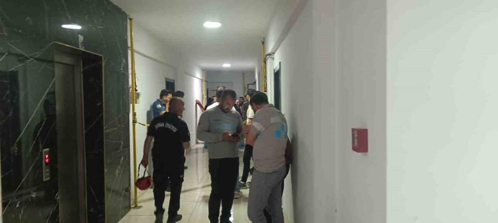 Şırnak'ta Acı Olay.. 28 Yaşındaki Hemşire Evinde Hayatını Kaybetti!