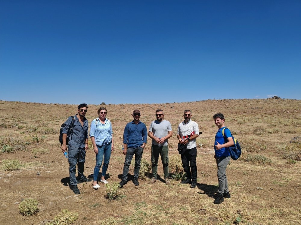 Nemrut'ta Tarihi Keşif.. Bitlis'te Paleolitik Çağ Bulguları Bulundu!