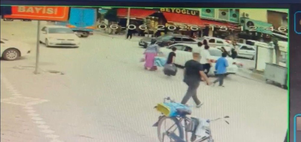 Iğdır'da Otomobilin Çarptığı 6 Yaşındaki Çocuk Yaralandı.. Kaza Kameraya Yansıdı!