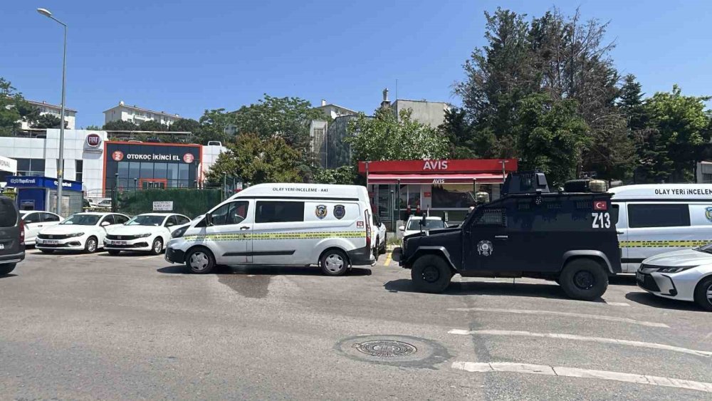 İstanbul’da Gündem Yaratan Saldırı.. Otokoç Binasına Ateş Açıldı, Soruşturma Başlatıldı!