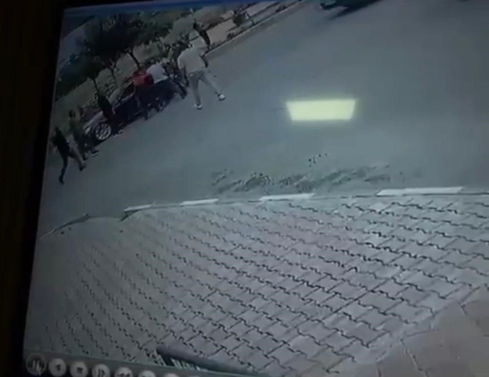 Iğdır’da Tartışmalı Olay.. Sürücü Darp Edildiğini Öne Sürdü, Polis Saldırıya Uğradığını Savundu!
