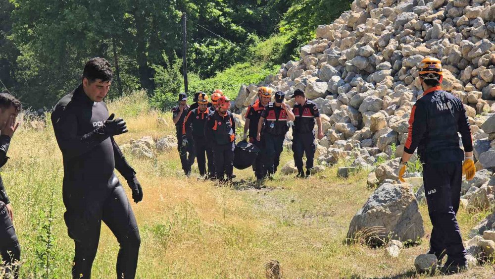 Karabük'te Acı Kayıp.. Akıntıya Kapılan Mustafa Erten'e Saatler Sonra Ulaşıldı!