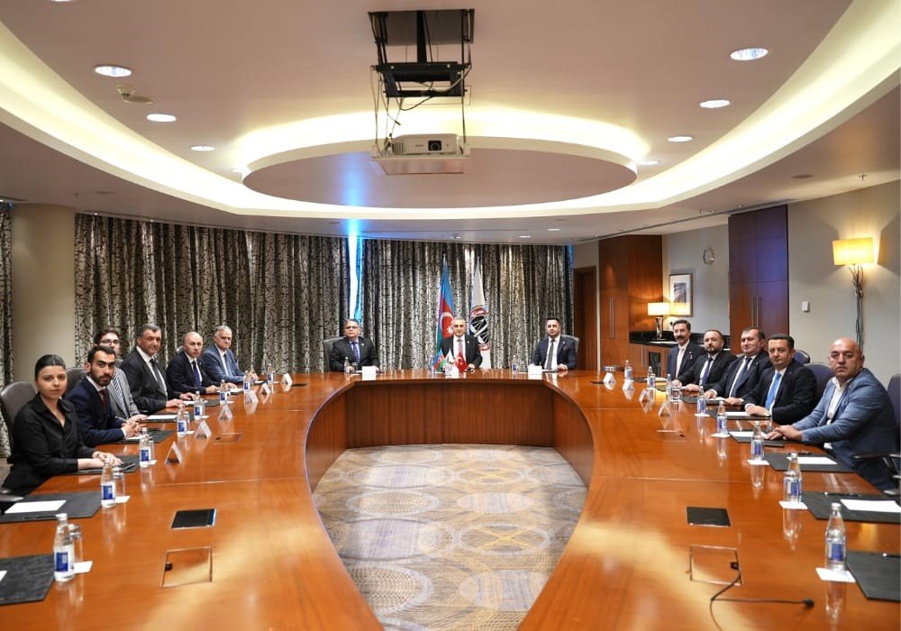 Kars Barosu Heyeti Bakü’de Görüşmeler Yaptı.. Ortak Çalışmalar Değerlendirildi!