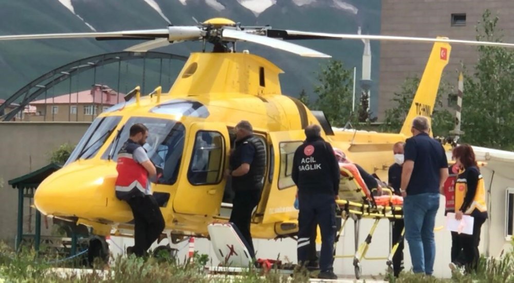 Kalp Krizi Geçiren Hasta İçin Ambulans Helikopter Havalandı.. Zamanla Yarış!