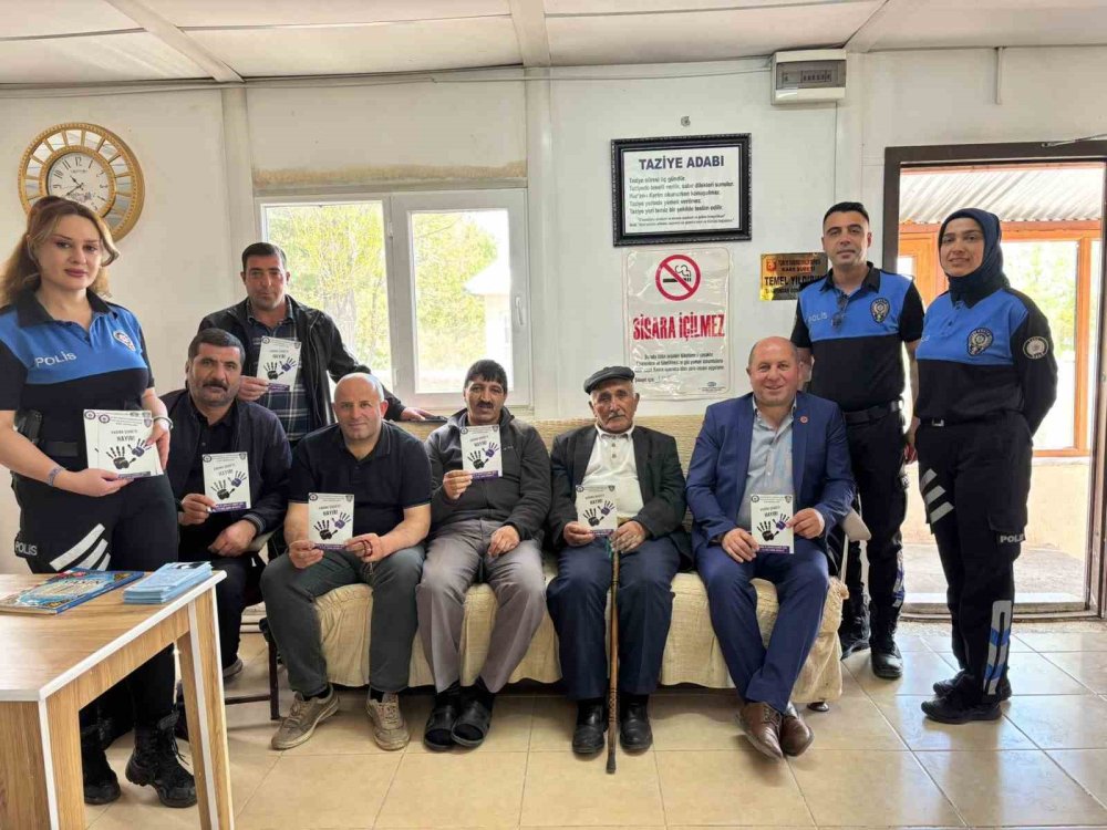 Paşaçayır Mahallesi'nde Eğitim Programı.. İlk Yardım ve Güvenlik Konuları Anlatıldı!