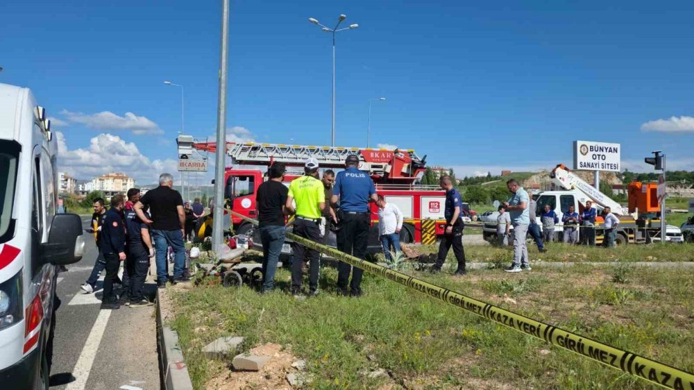 Kayseri’de Feci Kaza: 2 Ölü, 4 Yaralı