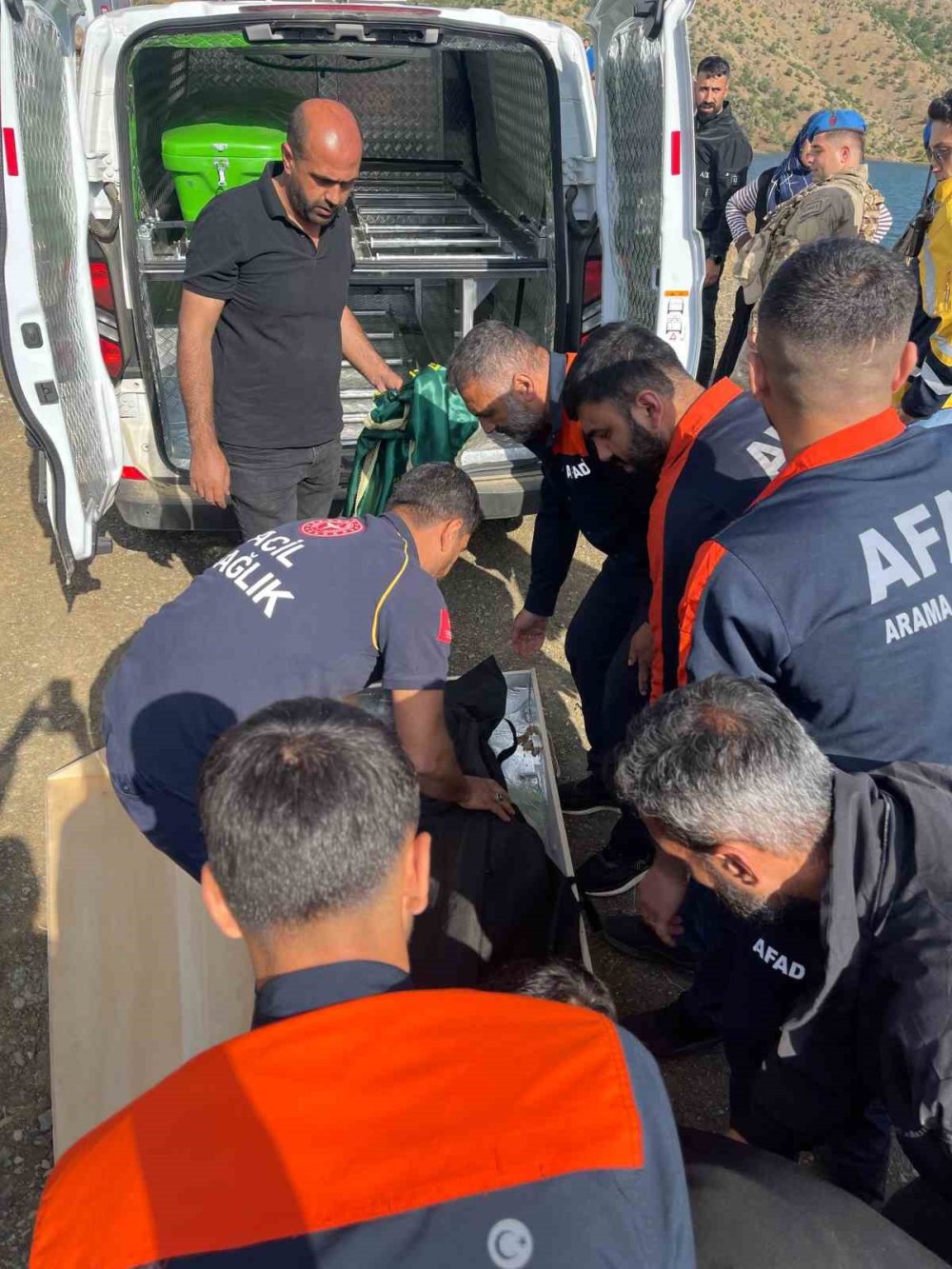 Serinlemek İçin Girdiği Gölette Boğulan Çocuğun Cansız Bedeni Bulundu