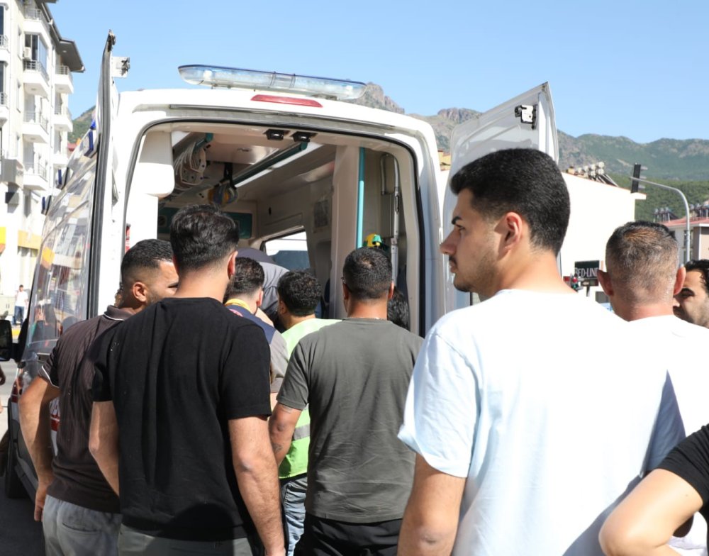 Restorasyon Çalışmasında Feci Kaza.. İşçi Hayatını Kaybetti, Soruşturma Başlatıldı!
