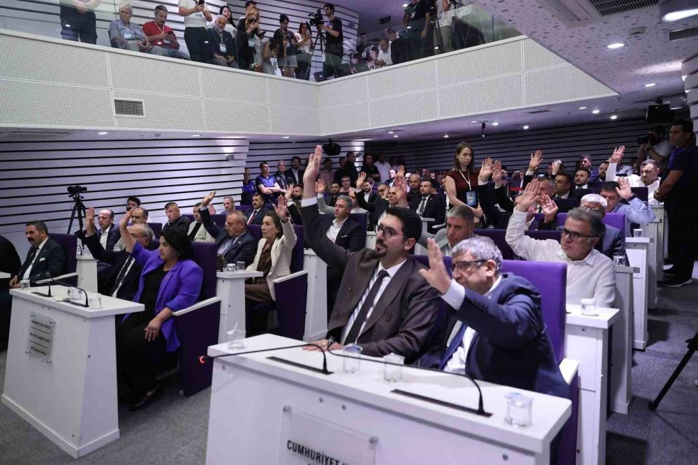 Buca Belediyesi’nde Başkanvekili CHP’li Hüseyin Benzer Oldu