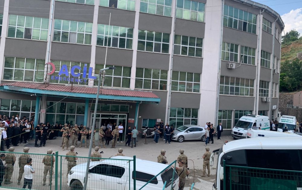 Uzman Çavuşun Katlettiği 4 Kişinin Cenazeleri Van’a Gönderildi