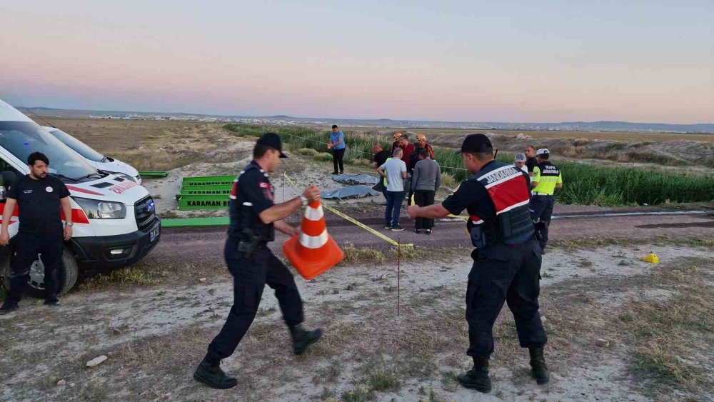 Karaman’da Acı Kaza.. Dereye Devrilen Otomobilde 3 Çocuk Yaşamını Yitirdi!