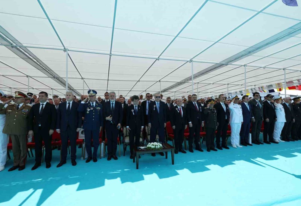 Türkiye Savunmada Yeni Eşiği Aştı.. Erdoğan'dan İhracat ve Gemi Sanayii Vurgusu!