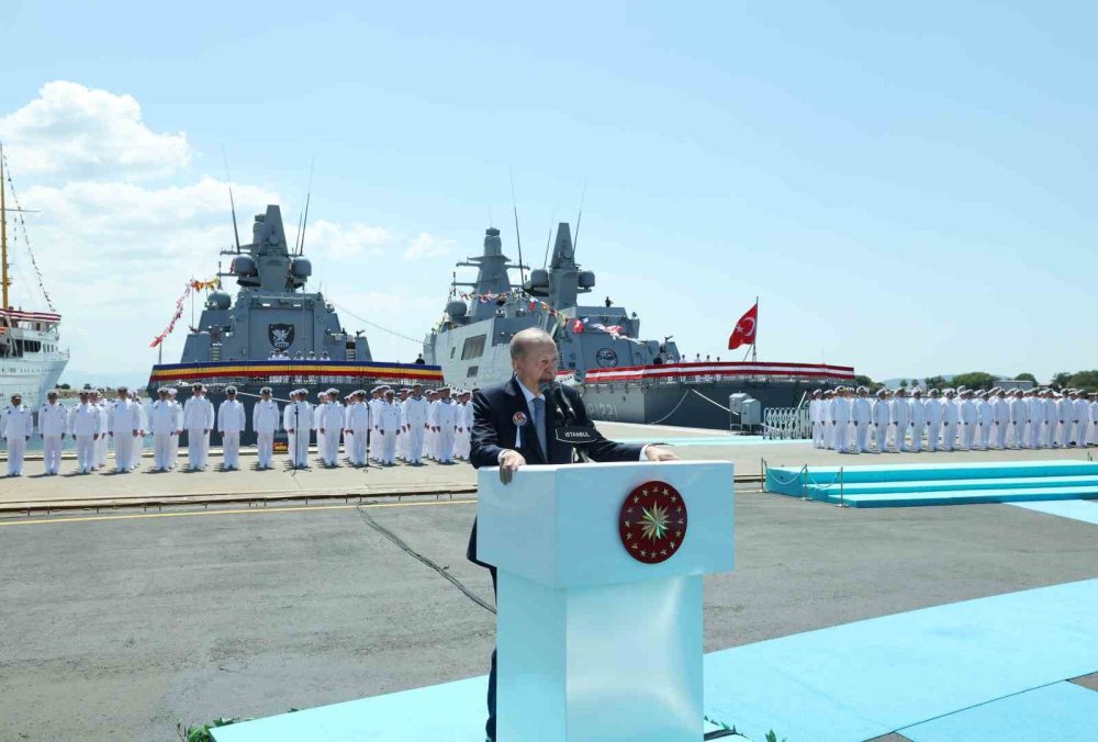 Türkiye Savunmada Yeni Eşiği Aştı.. Erdoğan'dan İhracat ve Gemi Sanayii Vurgusu!