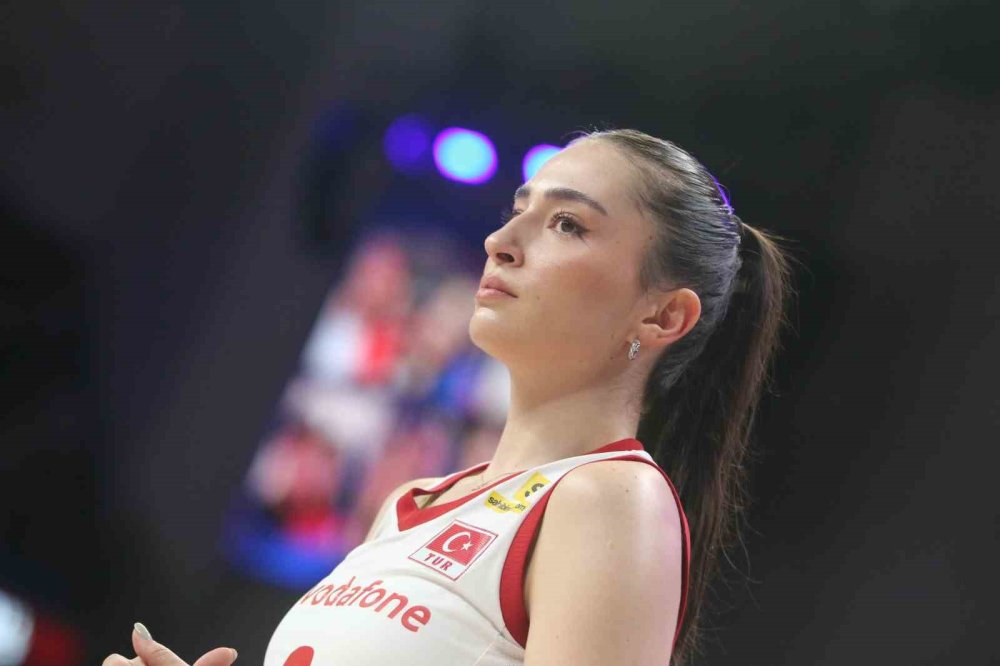 Milletler Ligi'nde Kritik Galibiyet.. Türkiye, Almanya Engelini 3-2 Geçti!