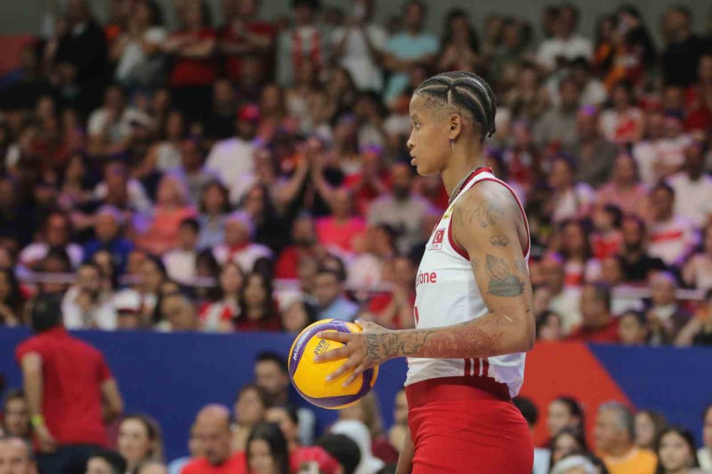 A Milli Kadın Voleybol Takımı Çin Engelini Aştı.. Ankara'da Nefes Kesen Zafer!