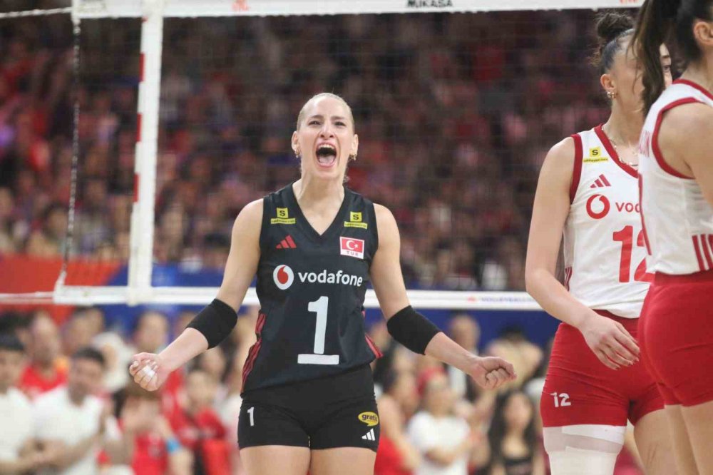 A Milli Kadın Voleybol Takımı Çin Engelini Aştı.. Ankara'da Nefes Kesen Zafer!