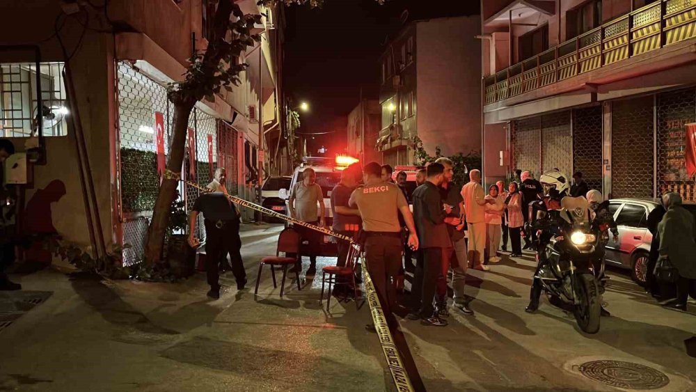 Kahve Masasında Başlayan Gerginlik Kanlı Bitti.. Şüpheli Her Yerde Aranıyor!