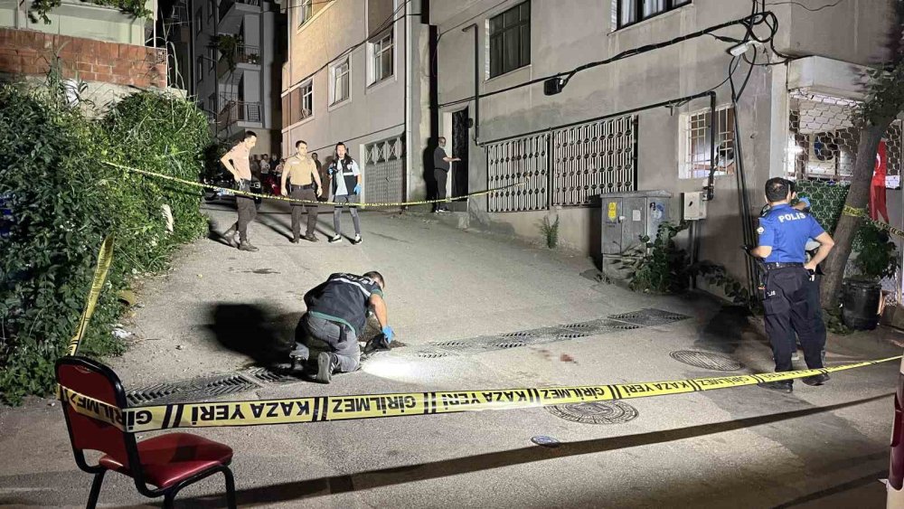 Kahve Masasında Başlayan Gerginlik Kanlı Bitti.. Şüpheli Her Yerde Aranıyor!
