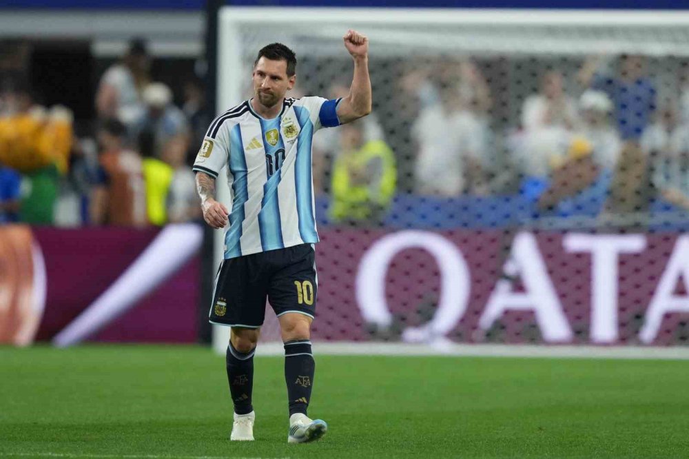 Messi Tarihe Geçti.. Dünya Kupası’nın En Golcü Oyuncusu Unvanını Aldı!