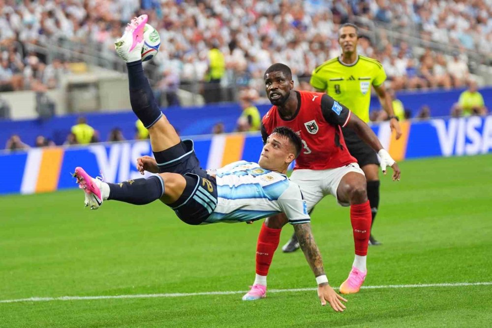 Messi Tarihe Geçti.. Dünya Kupası’nın En Golcü Oyuncusu Unvanını Aldı!