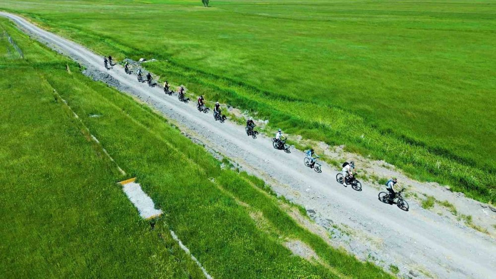 Erzurum'un Bisiklet Tutkunları Yeni Rotalar Keşfediyor.. Pedallar Maceraya Dönüyor!