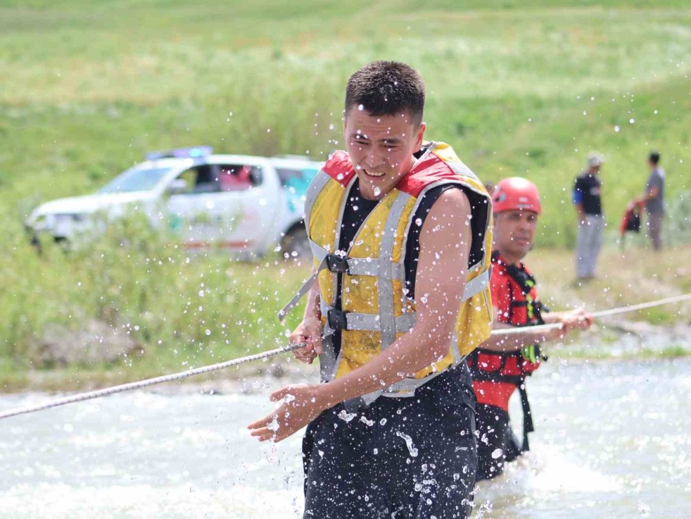 PalanExtreme Tekman Etabında Nefesler Kesildi.. 160 Sporcu Zirve Mücadelesinde!