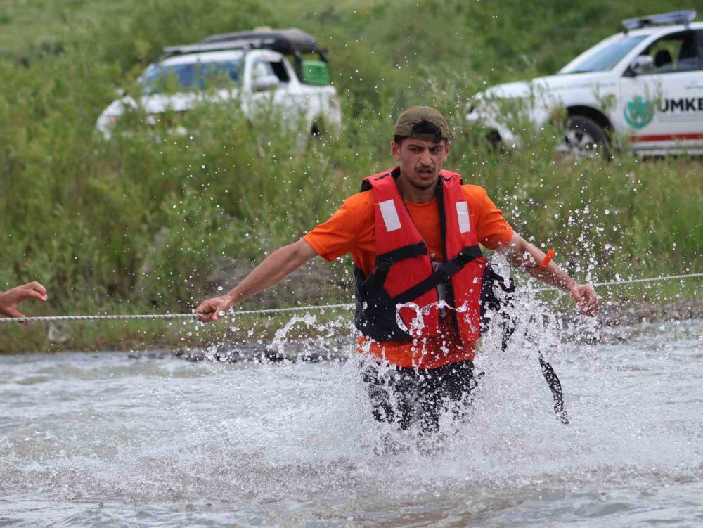 PalanExtreme Tekman Etabında Nefesler Kesildi.. 160 Sporcu Zirve Mücadelesinde!