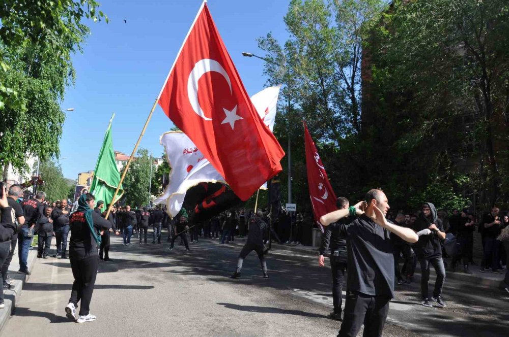Kars’ta Kerbela Şehitleri Anıldı