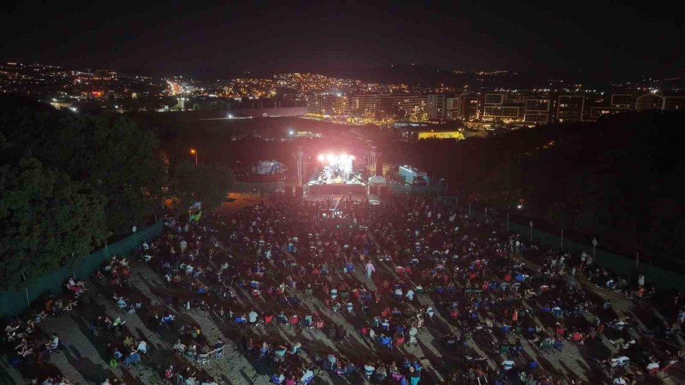 9. Uluslararası Nilüfer Caz Festivali’nde Latin Rüzgarı