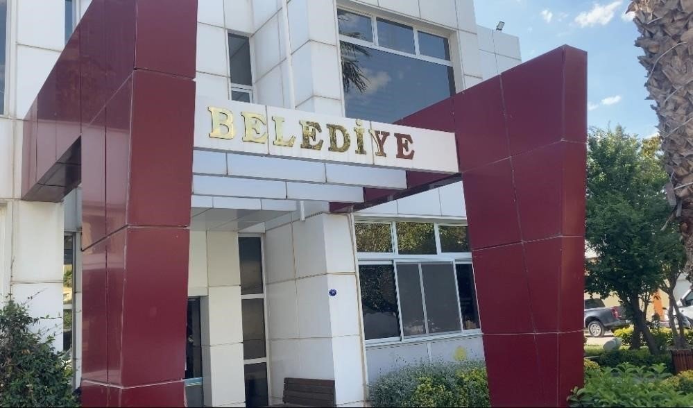 İzmir’de Yolsuzluk Soruşturmasında Yeni Gelişme.. Balçova Belediye Başkanı Serbest!