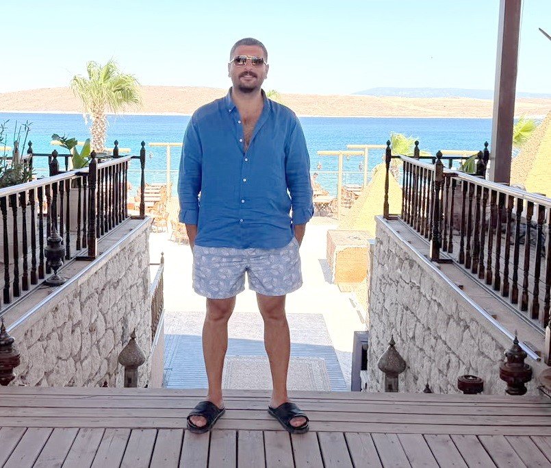 Alaçatı’daki 870 Bin Liralık Adisyon.. Gelir Uçurumu ve Lüks Tüketim Tartışmasını Büyüttü!
