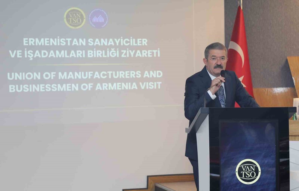 Van’da Türkiye-Ermenistan Teması.. İş Dünyası Sınır Ticareti ve İş Birliğini Masaya Yatırdı!
