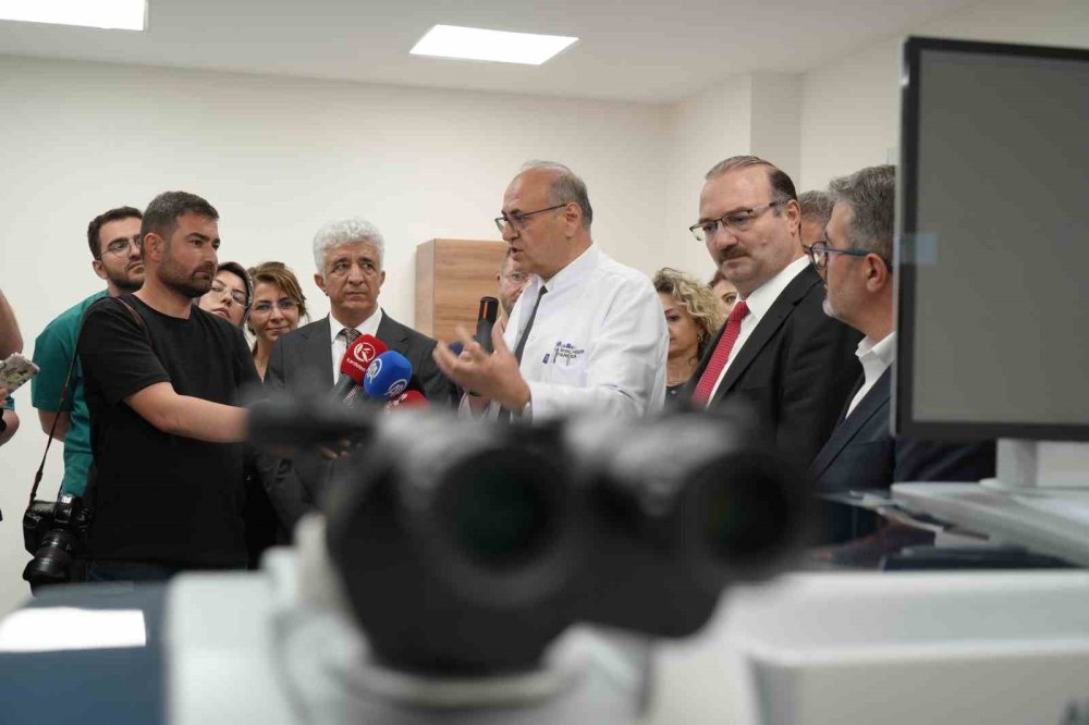 Atatürk Üniversitesi’nde Refraktif Cerrahi Merkezi Hizmete Girdi.. Yeni Dönem Başladı!
